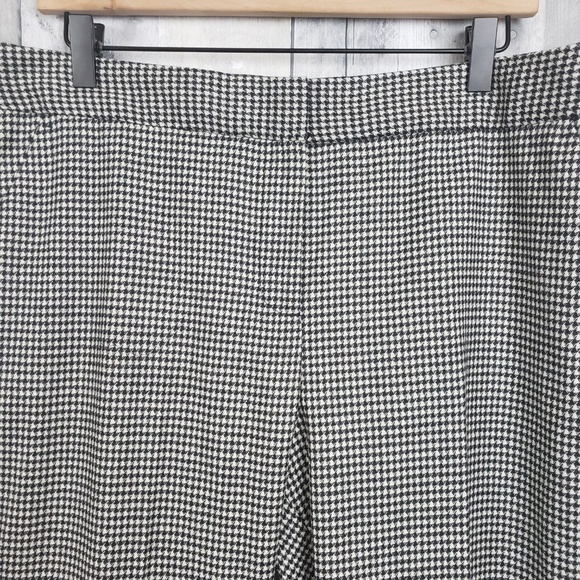 Talbots | Petite Hampshire Wool Pants - Picture 3 of 7